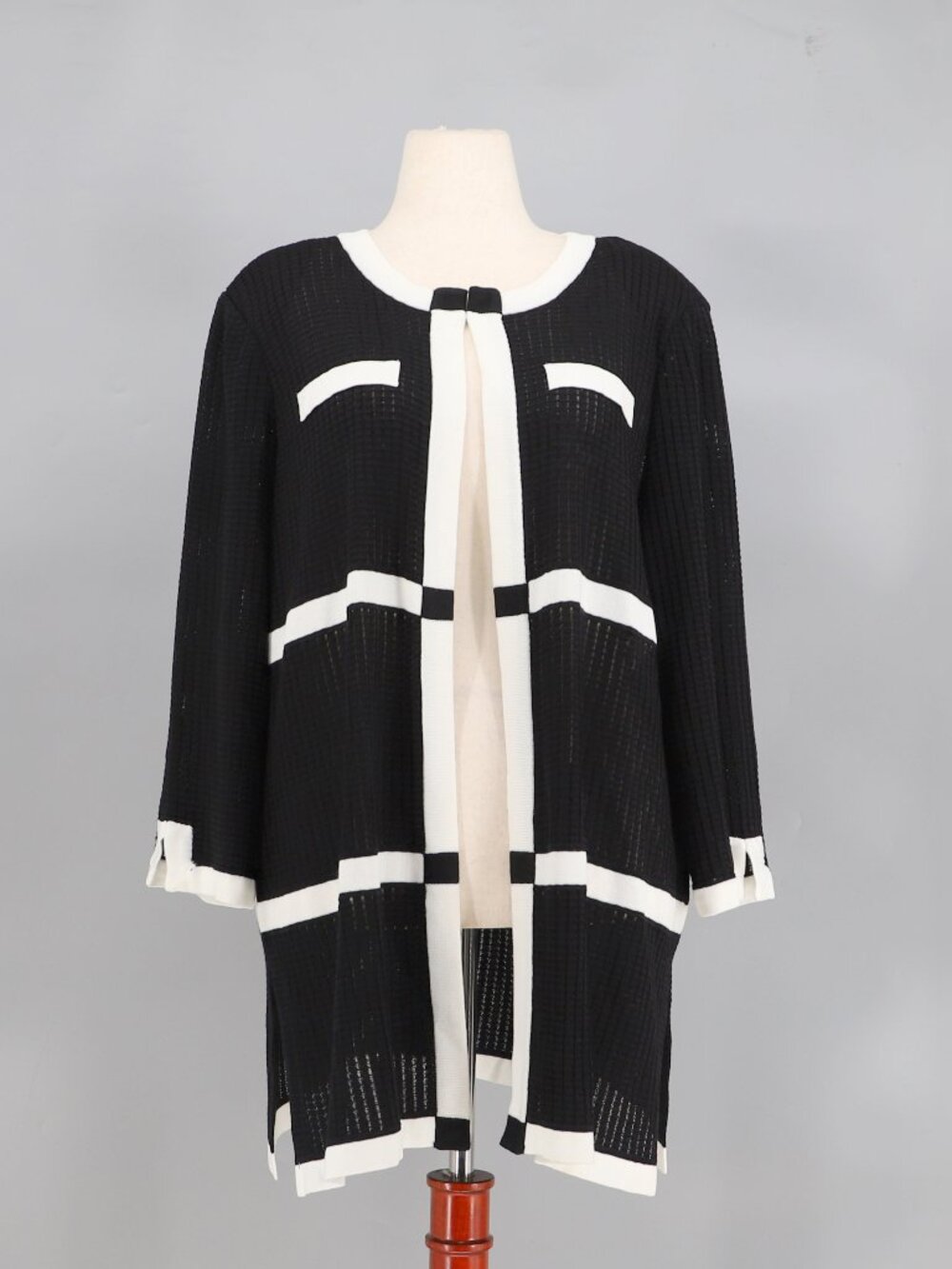 MISOOK Black & White Colorblock Knit Cardigan Jacket Size XL